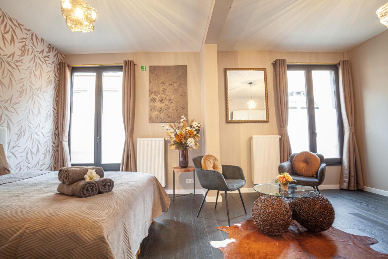 Luxury Suites Royal